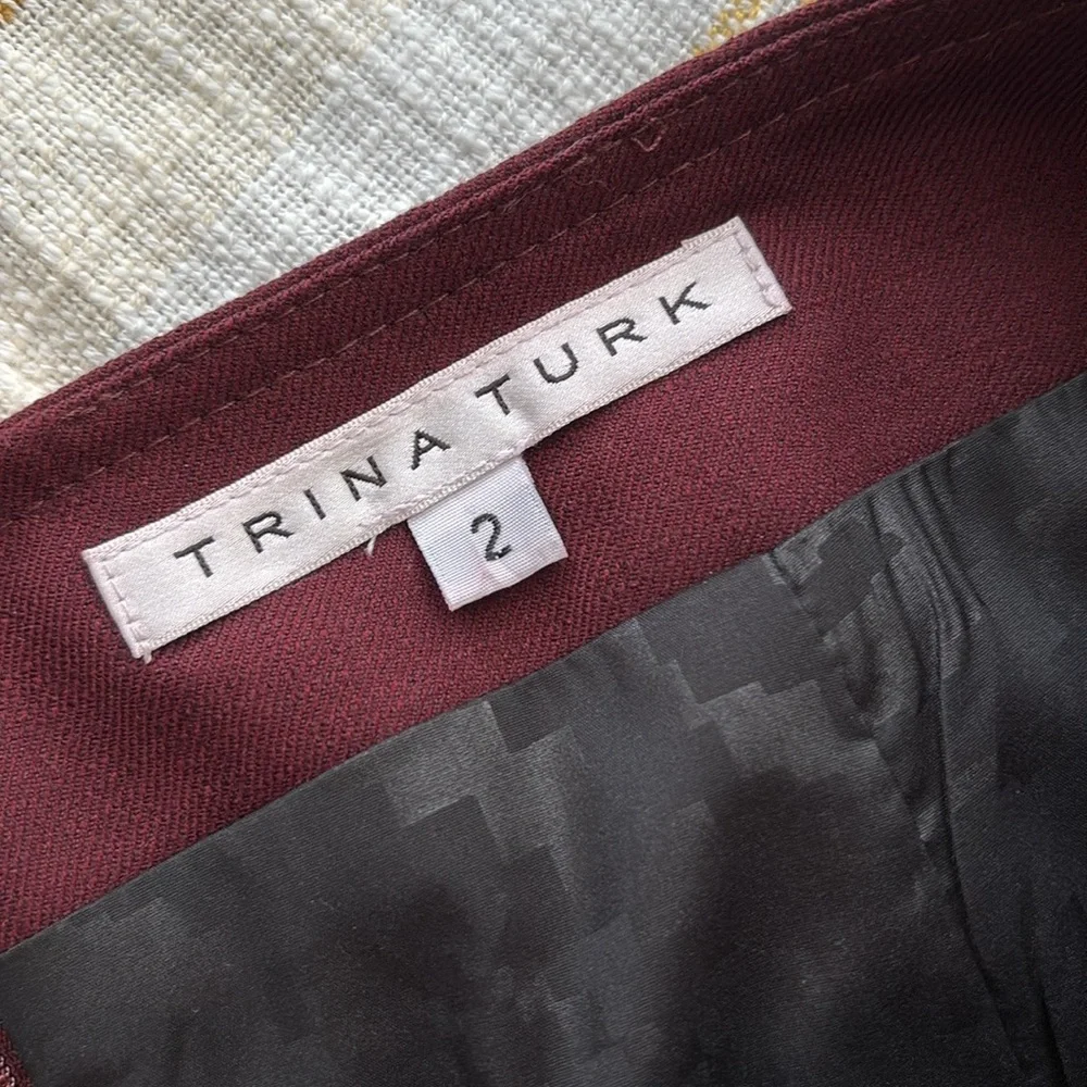 TRINA TURK FITTED MINI SKIRT